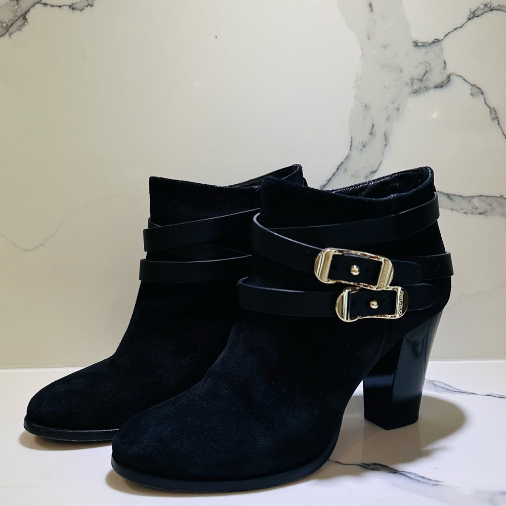 JIMMY CHOO MELBA GLOSSY HEEL ANKLE BOOT